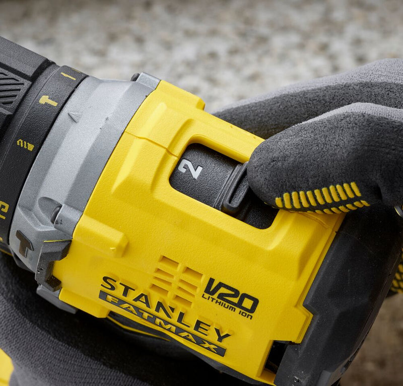 18V/2x4Ah FATMAX Akku-Schlagbohrschrauber (STANLEY SFMCD715M2K-QW)