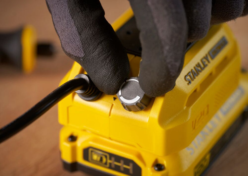 18V FATMAX Multi-Cutter Cordless Multifunction Tool (STANLEY SFMCE510B-XJ)