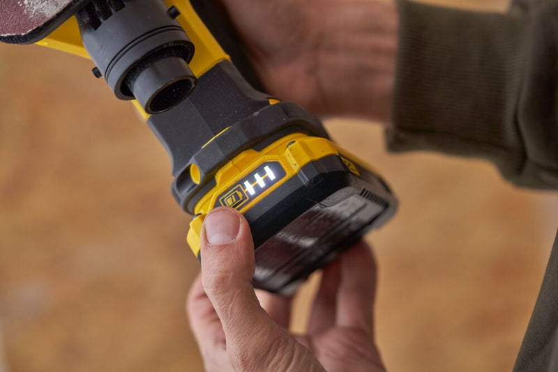 18V cordless eccentric sander Ø125mm sanding machine (STANLEY SFMCW220B-XJ)