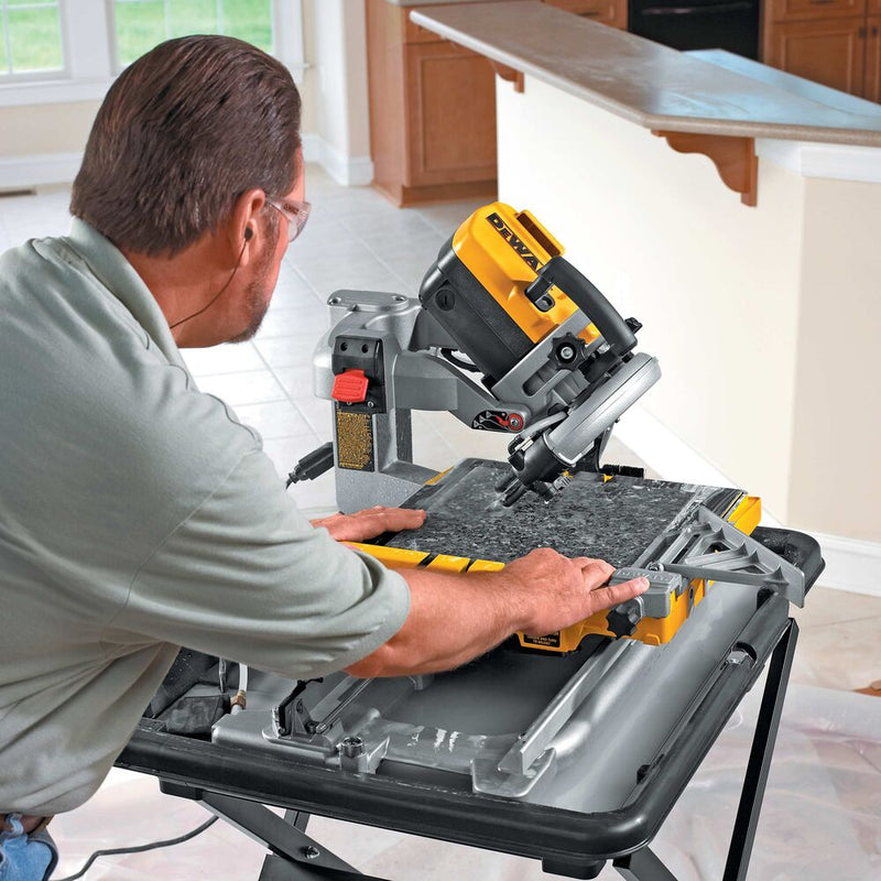 1600W stone and tile saw 610/250mm (DeWALT D24000-QS)