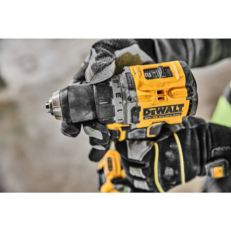 18V/2x5Ah Akku-Bohrschrauber, 90Nm TSTAK+Ladegerät (DeWALT DCD800P2T-QW)