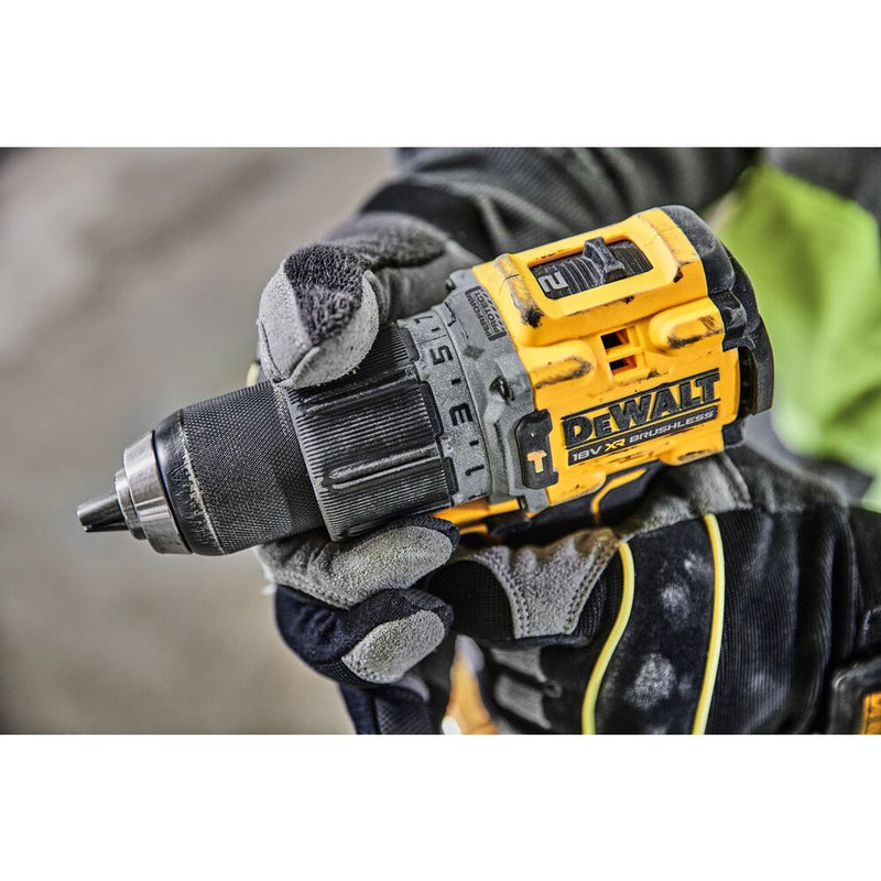 Perceuse à percussion sans fil 18V/5x5Ah, 90Nm TSTAK+chargeur (DeWALT DCD805P2T-QW)