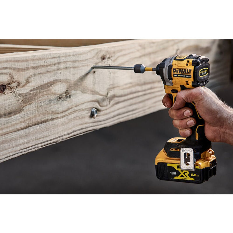 18V cordless impact wrench 1/4" hexagon socket Solo (DeWALT DCF850NT-XJ)