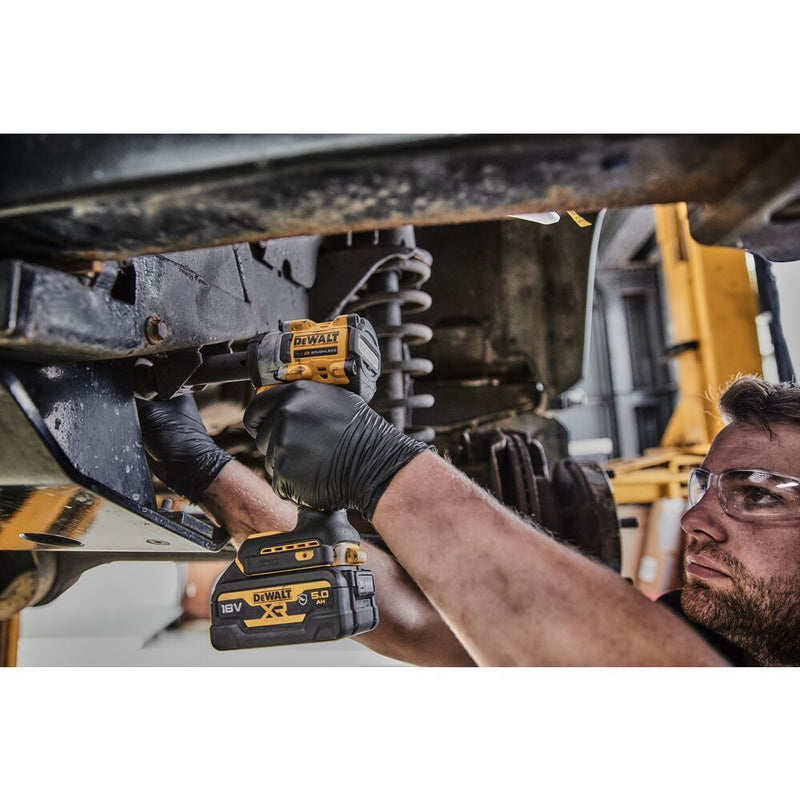 18V cordless impact wrench, 1/2", 406Nm - Basic - (DeWALT DCF921NT-XJ)