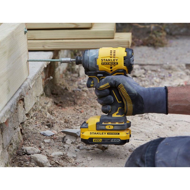 18V2x2Ah FatMax V20 cordless impact wrench 190Nm (STANLEY SFMCF820D2K-QW)