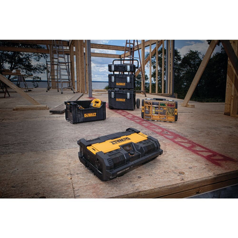 Radio à batterie IP54 DAB+, Bluetooth FM stéréo 40W (DeWALT DWST1-75659-QW)